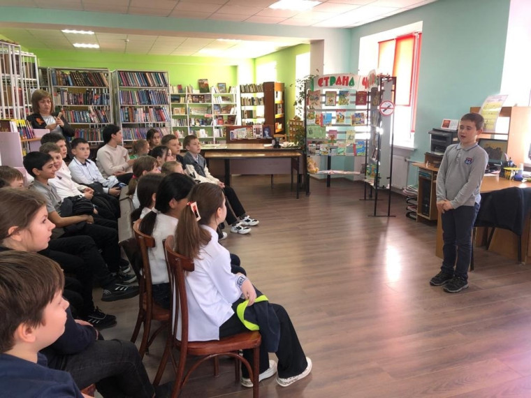 «Нам жить и помнить».